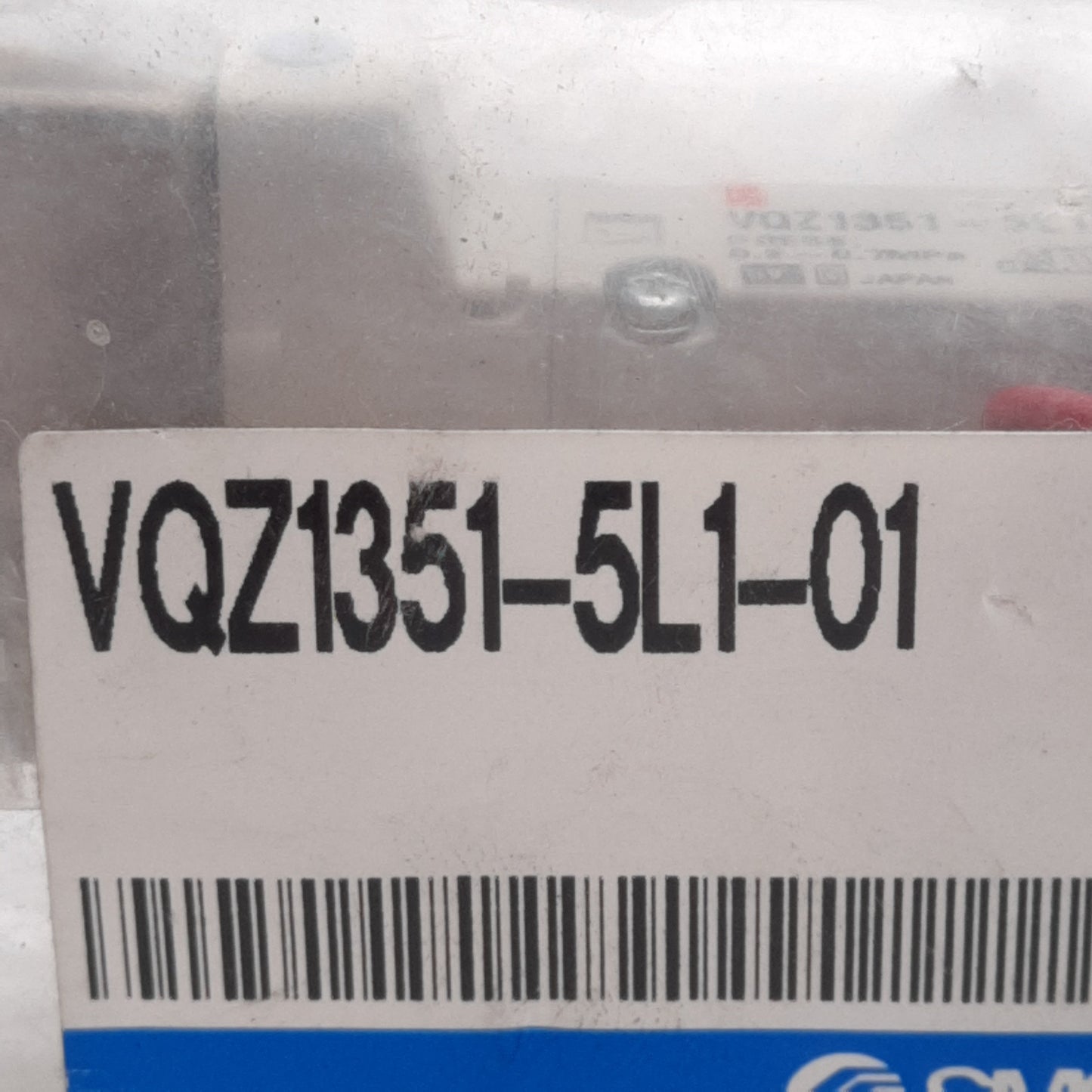New SMC VQZ1351-5L1-01 Solenoid Valve, 3-Position Closed Center, Rc1/8, 24VDC Coil