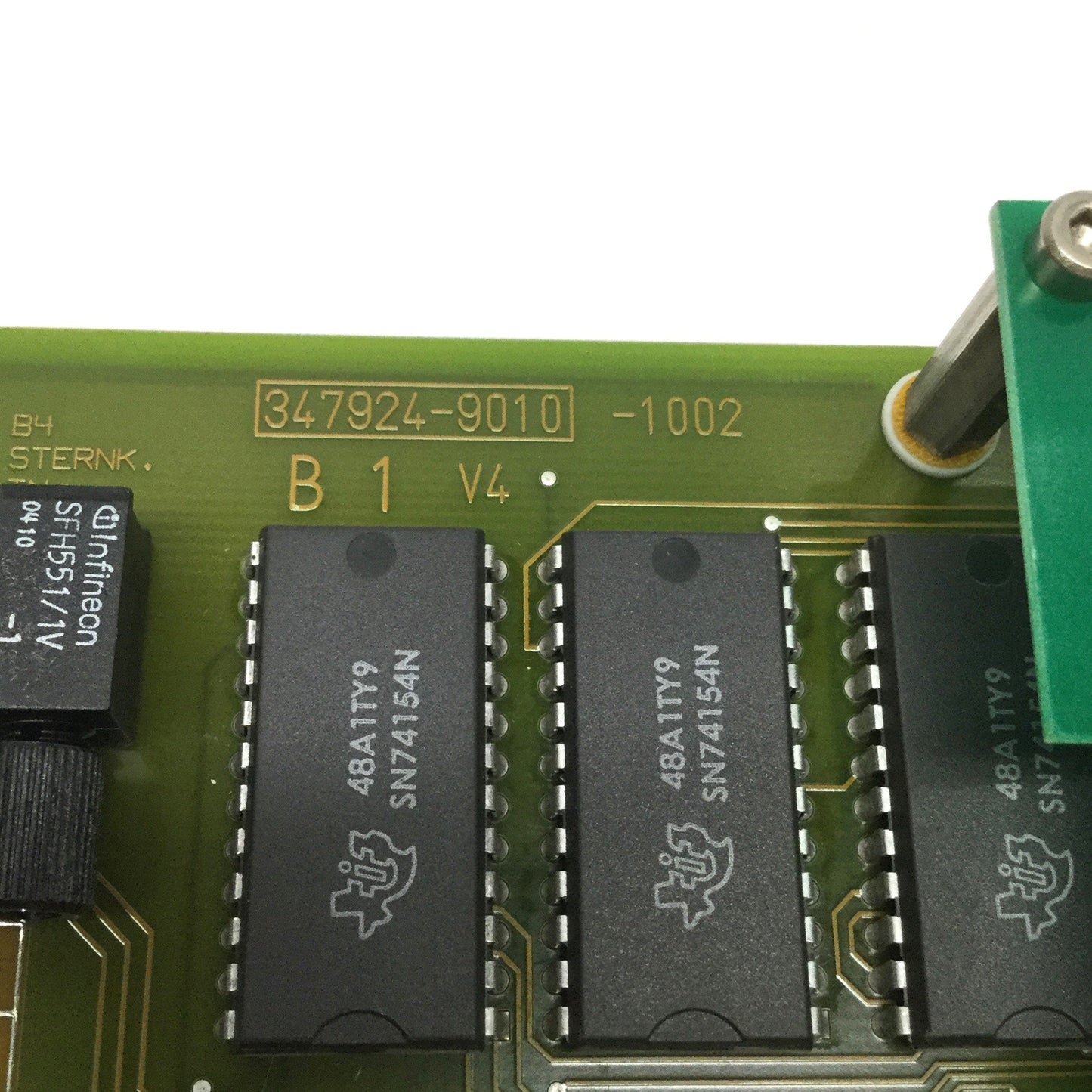 Used Zeiss 347924-9010-1002 EO Board 1500 Control PCB from GEMINI Supra 35VP SEM