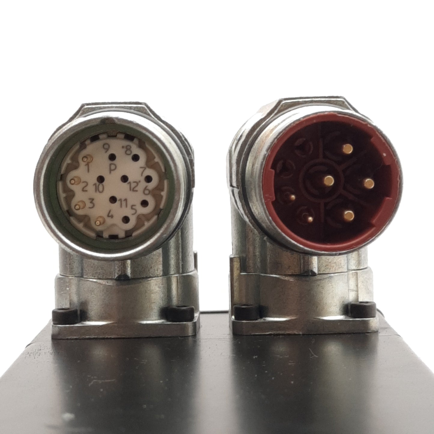 New Kollmorgen AKM52K-CCC2C-00 Servo Motor, 3-Phase 480VAC 8.5A 1.56kW, 108mm Flange