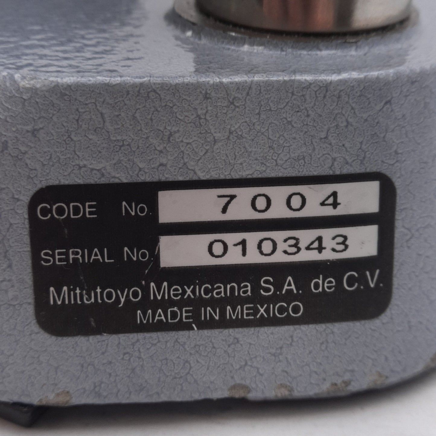 Used Mitutoyo 7004 Dial Gage Stand w/ Flat Anvil ø30mm Shaft, ø3/8in Stem, 4in Travel
