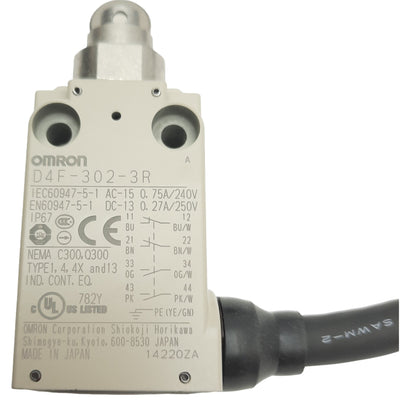 New OMRON D4F-302-3R Safety Limit Switch, Roller Plunger, 2NC/2NO, 15A, 120VAC, 3m