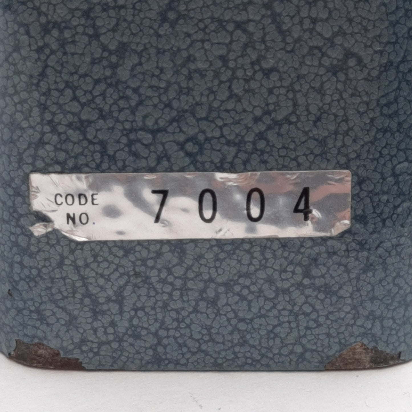 Used Mitutoyo 7004 Dial Gage Stand, ø30mm Shaft, ø9 or 13mm Stem, 4in Travel