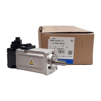 New Omron R88M-K10030S-S2 Servo Motor 3Ø 48VAC 1.6A 0.1kW 250Hz 3000RPM 40mm Flange