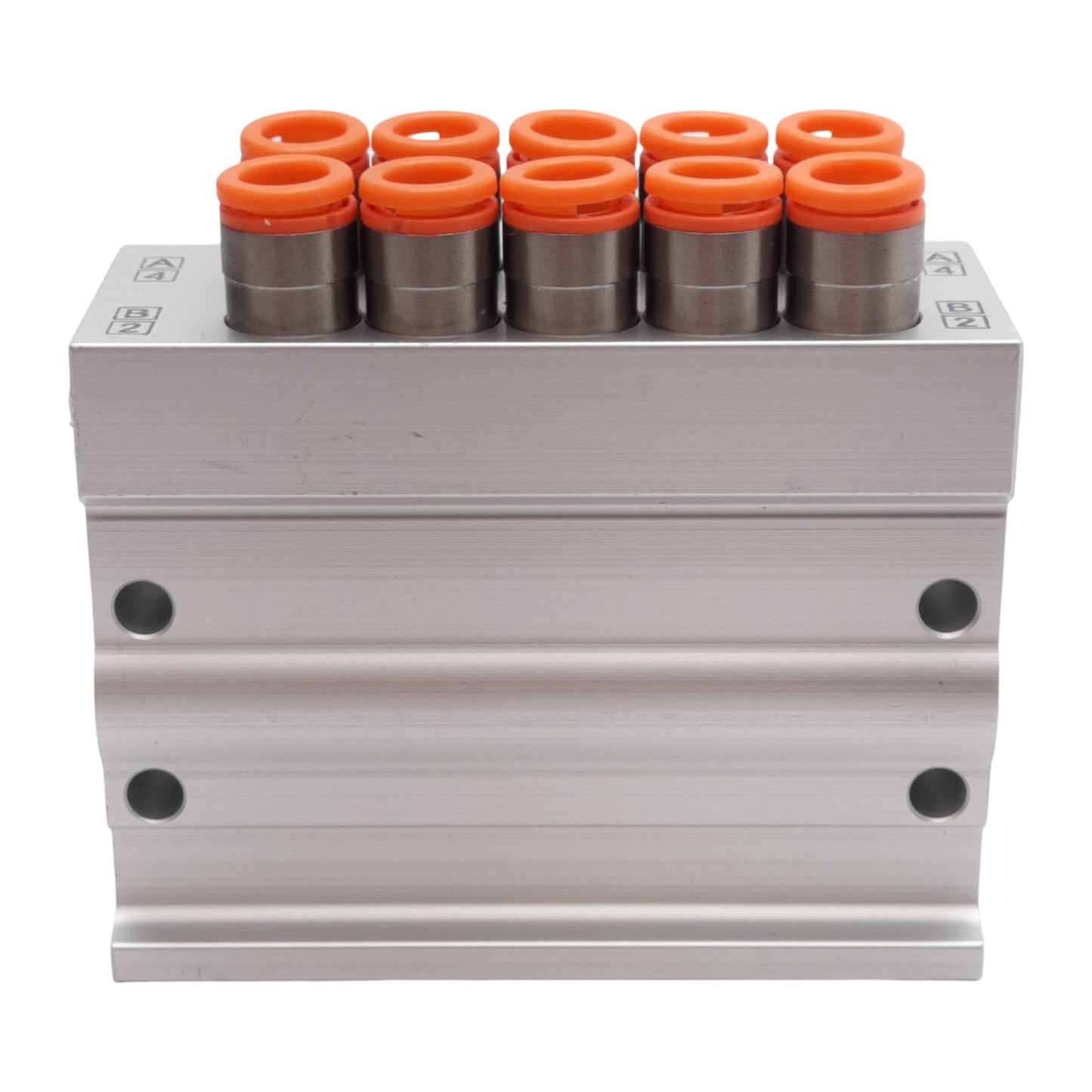 New – Open box SMC VV5QZ15-05N7TC Base Mounted Manifold, Aluminum, 5-Stations, ø1/4in One-Touch