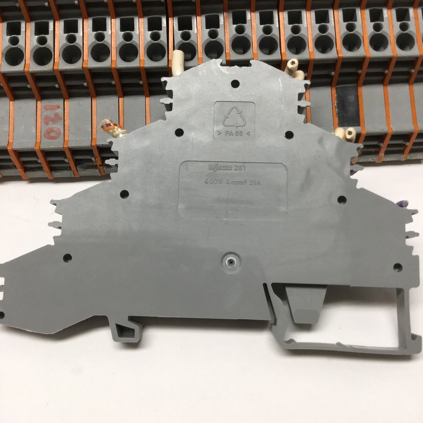 Used Lot of 35 Wago 281-532 6-Pos. Motor Wiring Terminal Blocks, 400V 25A, L1-L2-L3