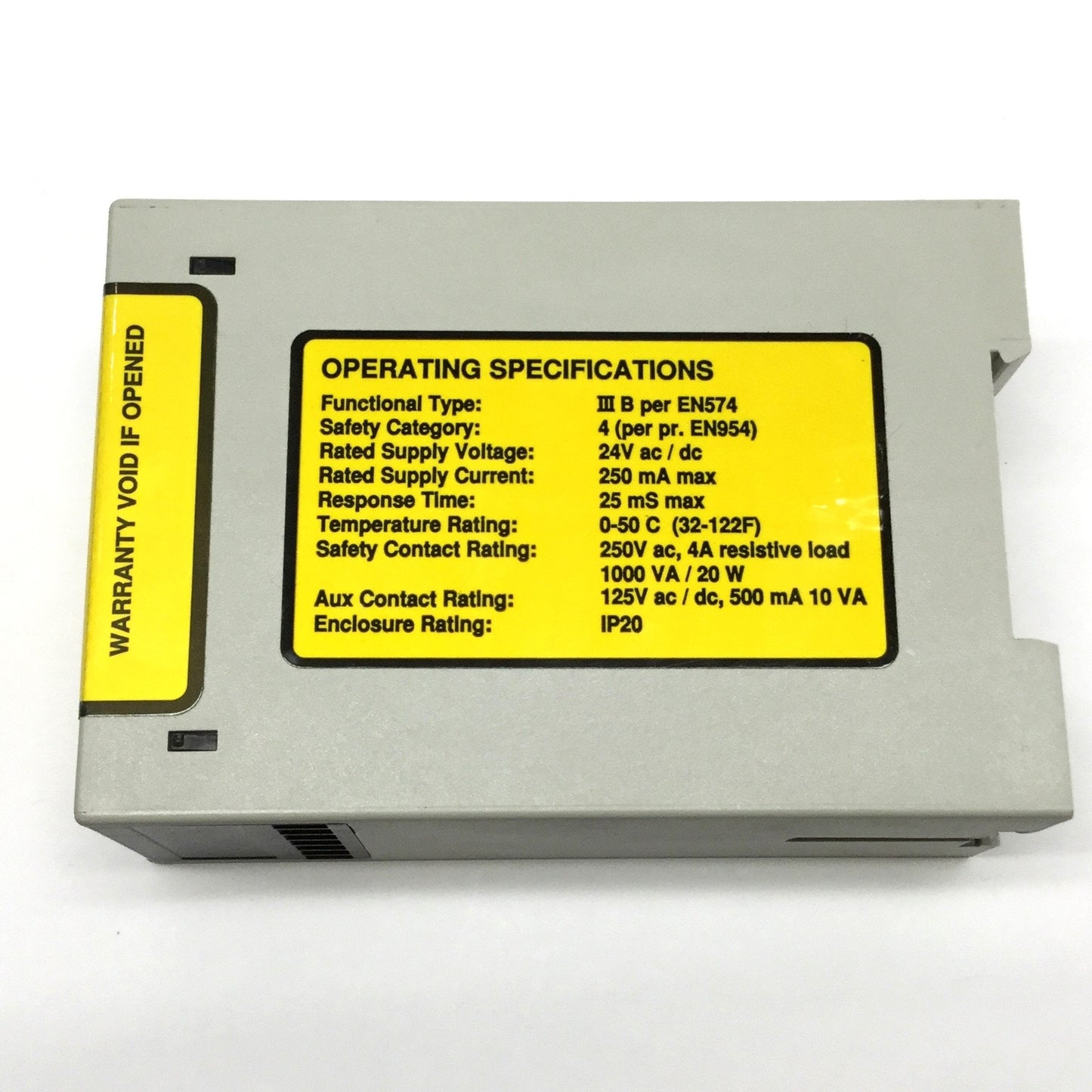 Used Banner AT-FM-2A DUO-TOUCH Two-Hand Control Safety Relay Module, 24V AC/DC 250mA