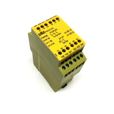 Used Pilz PNOZ X3 774310 E-STOP Relay Safety Gate Monitor 24VAC/24VDC 3NO-1NC-1SO