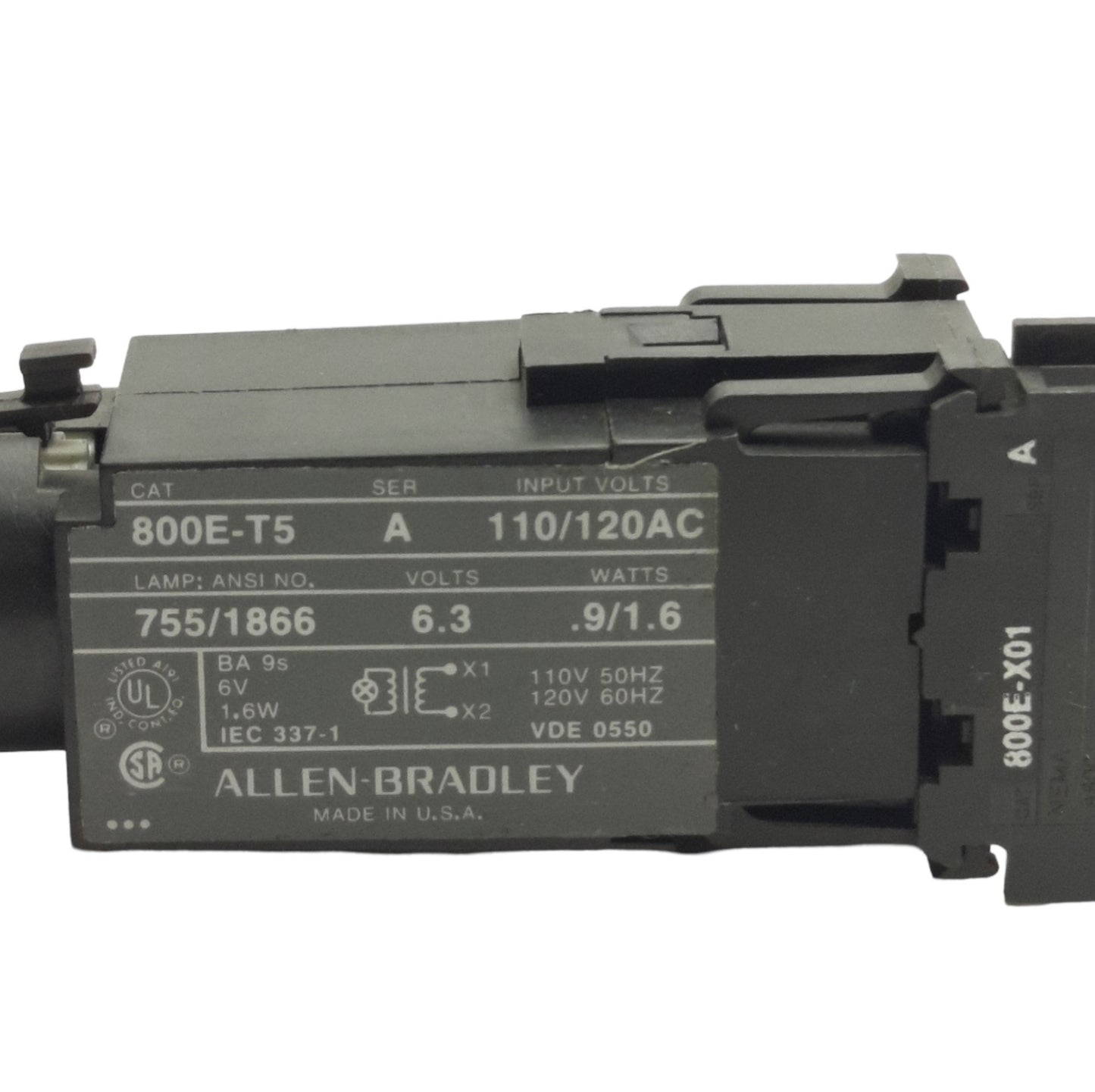 Used Allen Bradley 800ES-E4 Pushbutton, Red, Illuminated, Extended, Momentary, 1NC