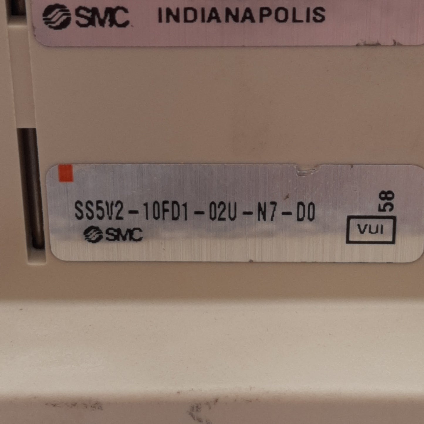New SMC SS5V2-10FD1-02U-N7-D0 Pneumatic Manifold, 2-Station, ø1/4in One-Touch, DB25