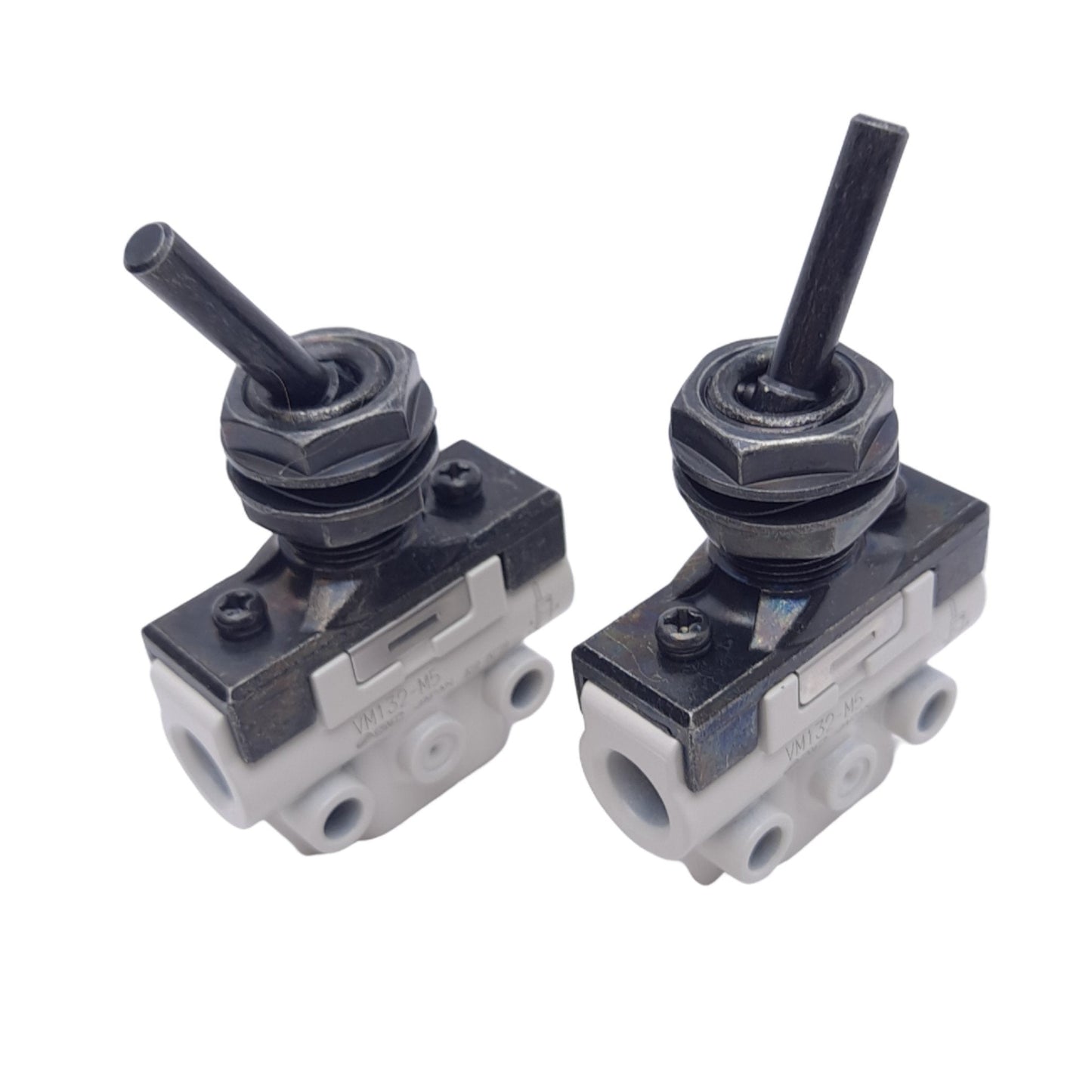 New Lot of 2 SMC VM132-M5-08A Mechanical Valve w/ Lever, 3-Port, M5x0.8, 1.0MPa Max