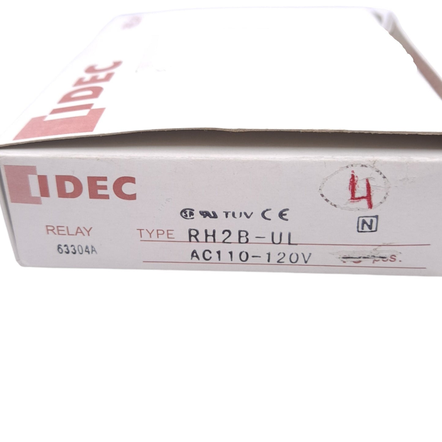 New Lot of 4 IDEC RH2B-ULAC110-120V DPDT Relays, 2-Pole, 120VAC 10A, 120VDC Coil