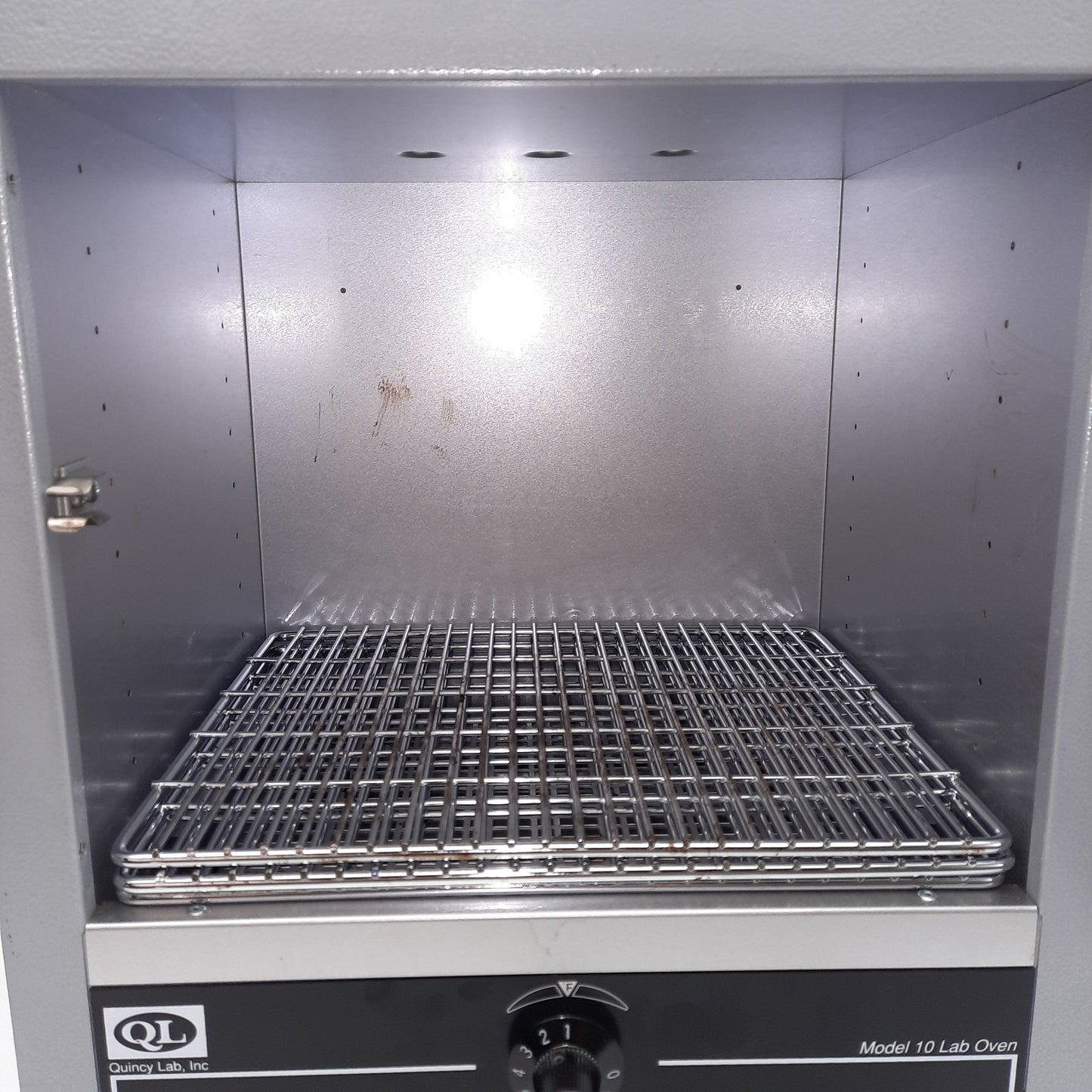 Used Quincy Lab Inc 10GC Gravity Convection Oven, 450°F, 12x10x10in Interior, 115VAC