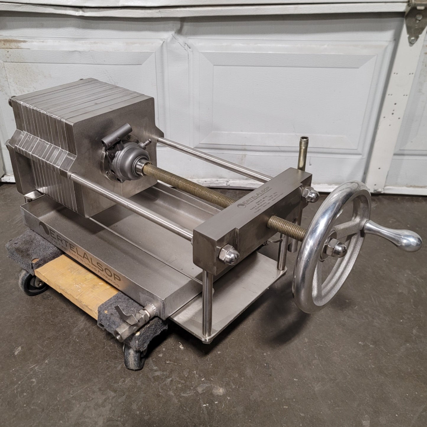 Used ErtelAlsop 8S-12 Accuscale Benchtop Plate And Frame Filter 8" Sq, 3/4" Tri-Clamp
