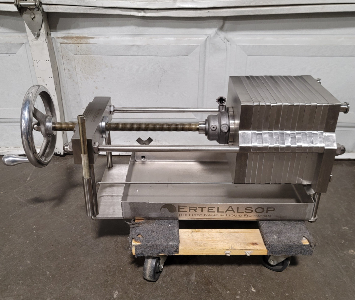 Used ErtelAlsop 8S-12 Accuscale Benchtop Plate And Frame Filter 8" Sq, 3/4" Tri-Clamp
