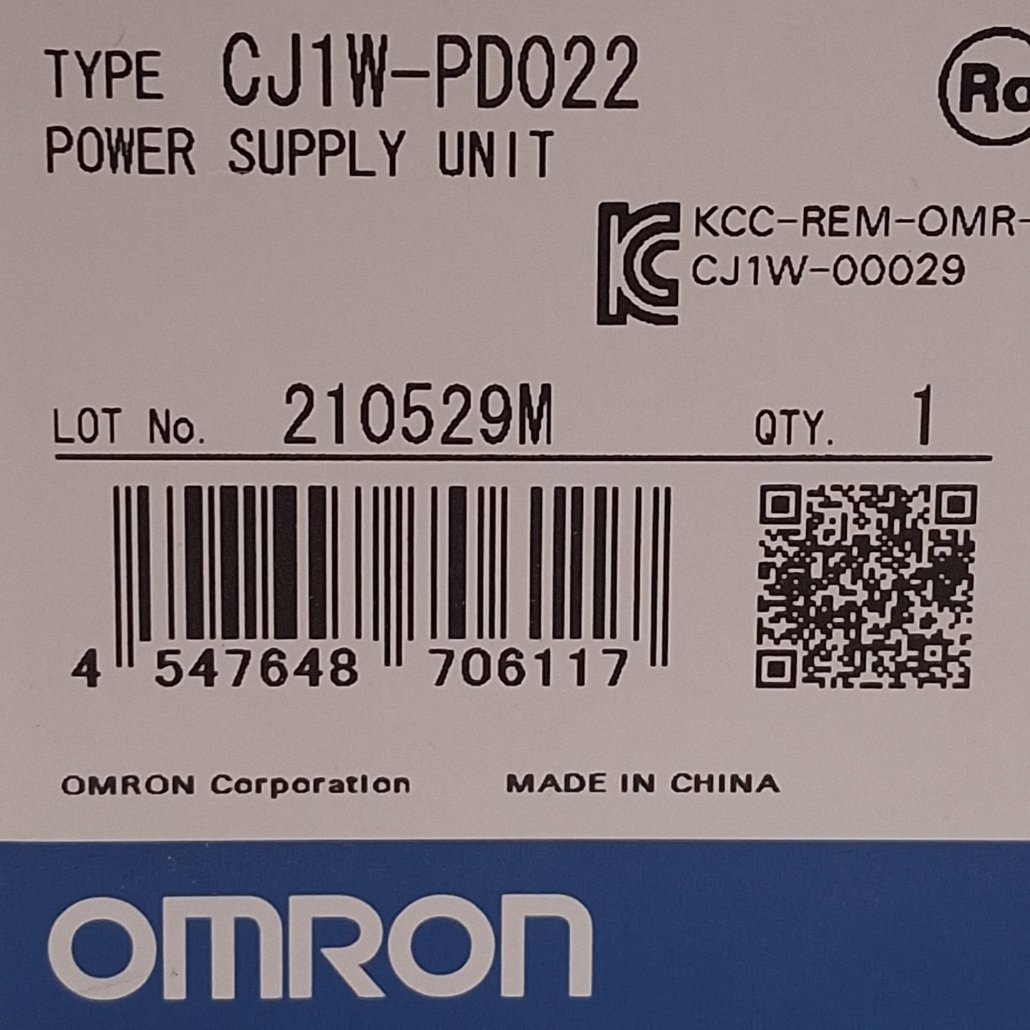 New Omron CJ1W-PD022 PLC Power Supply, 24VDC Input, 5/24VDC Output, 35W, DIN Rail