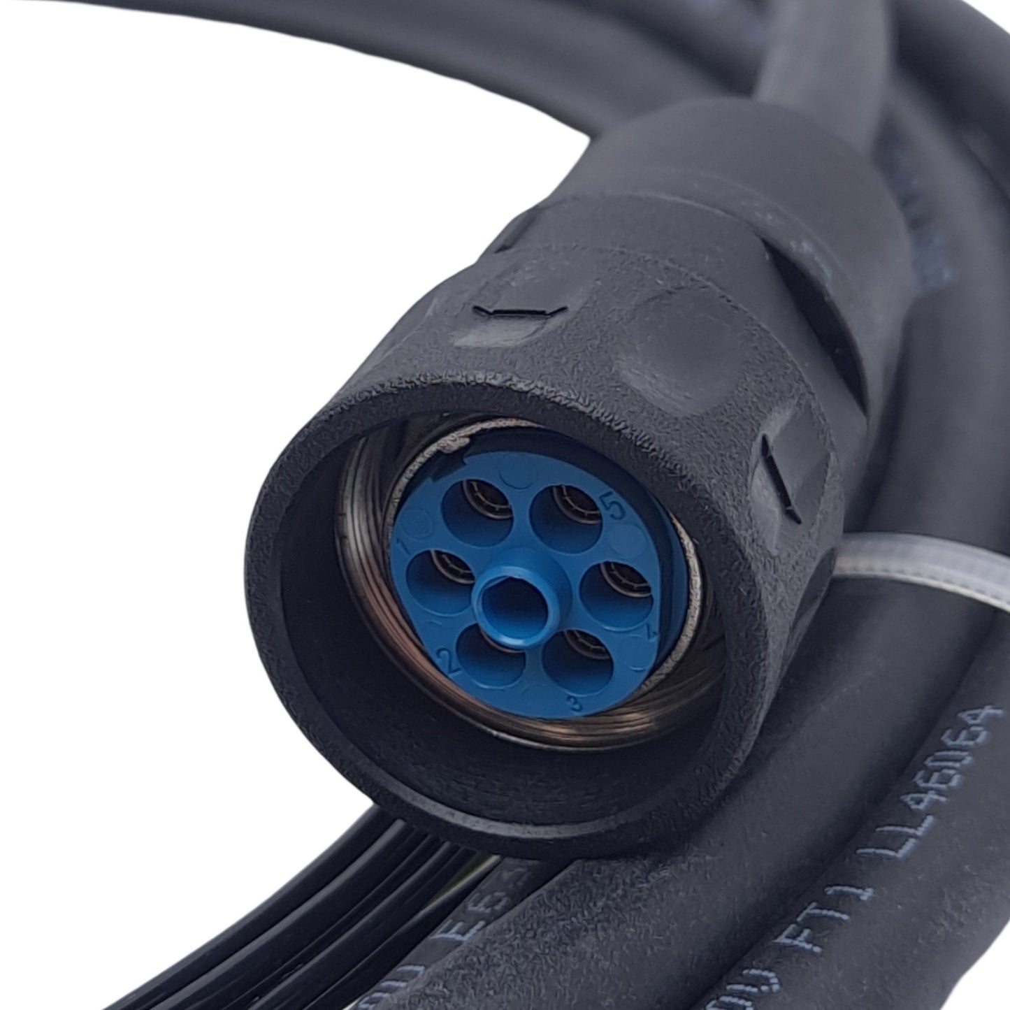 New Omron R88A-CAWA005B-DE Servo Power Cable for 200V Servomotors, 6-P, 7.5kW, 5m