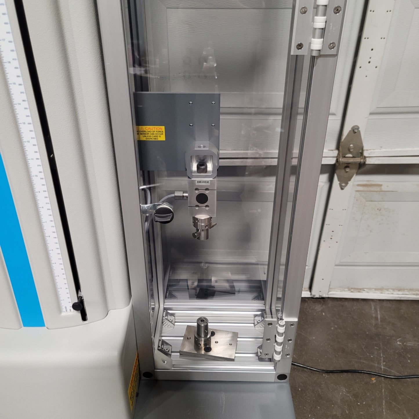 Used Chatillon TCD1100-0500 Digital Force Testing System 5kN 30" Travel 0.001-40"/min