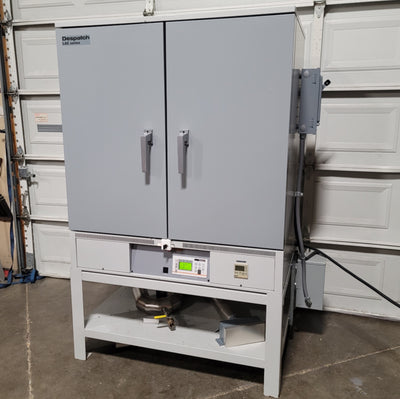 Used Despatch LAC2-18-4 High Performance Oven With Stand 40°C To 260°C 240VAC 1Ph 23A