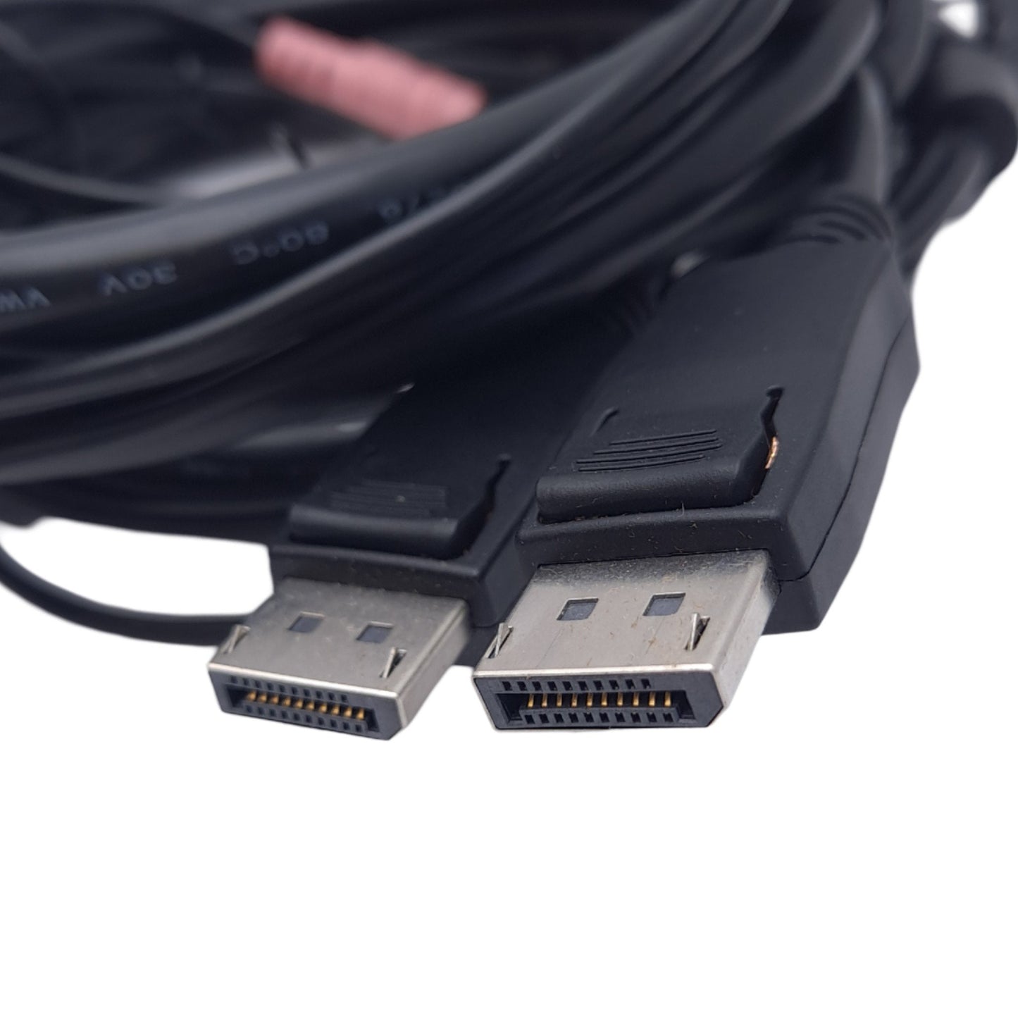 New StarTech SV211DPUA4K KVM Switch w/ Remote Switch & Audio, USB/DisplayPort, 5VDC