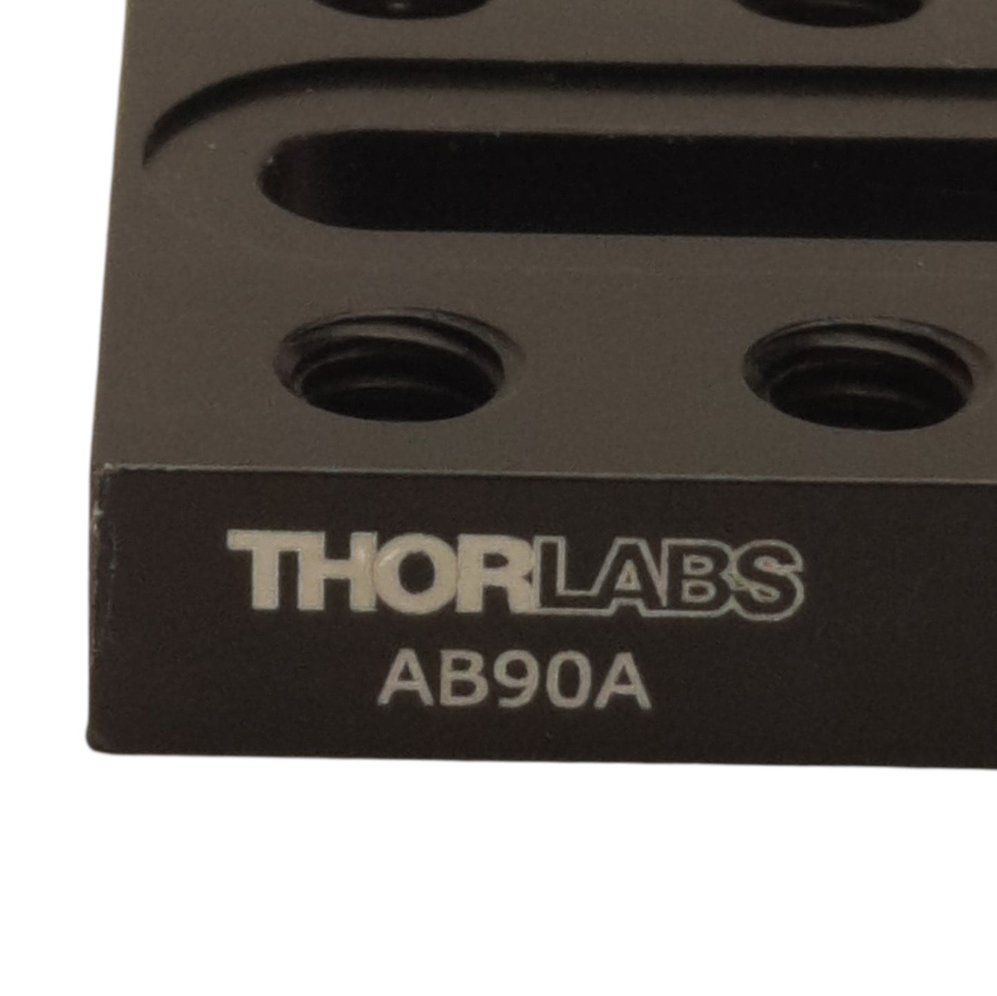 Used Thorlabs AB90A Right Angle Bracket w/ Counterbore Slots, 1/4"-20 Tapped
