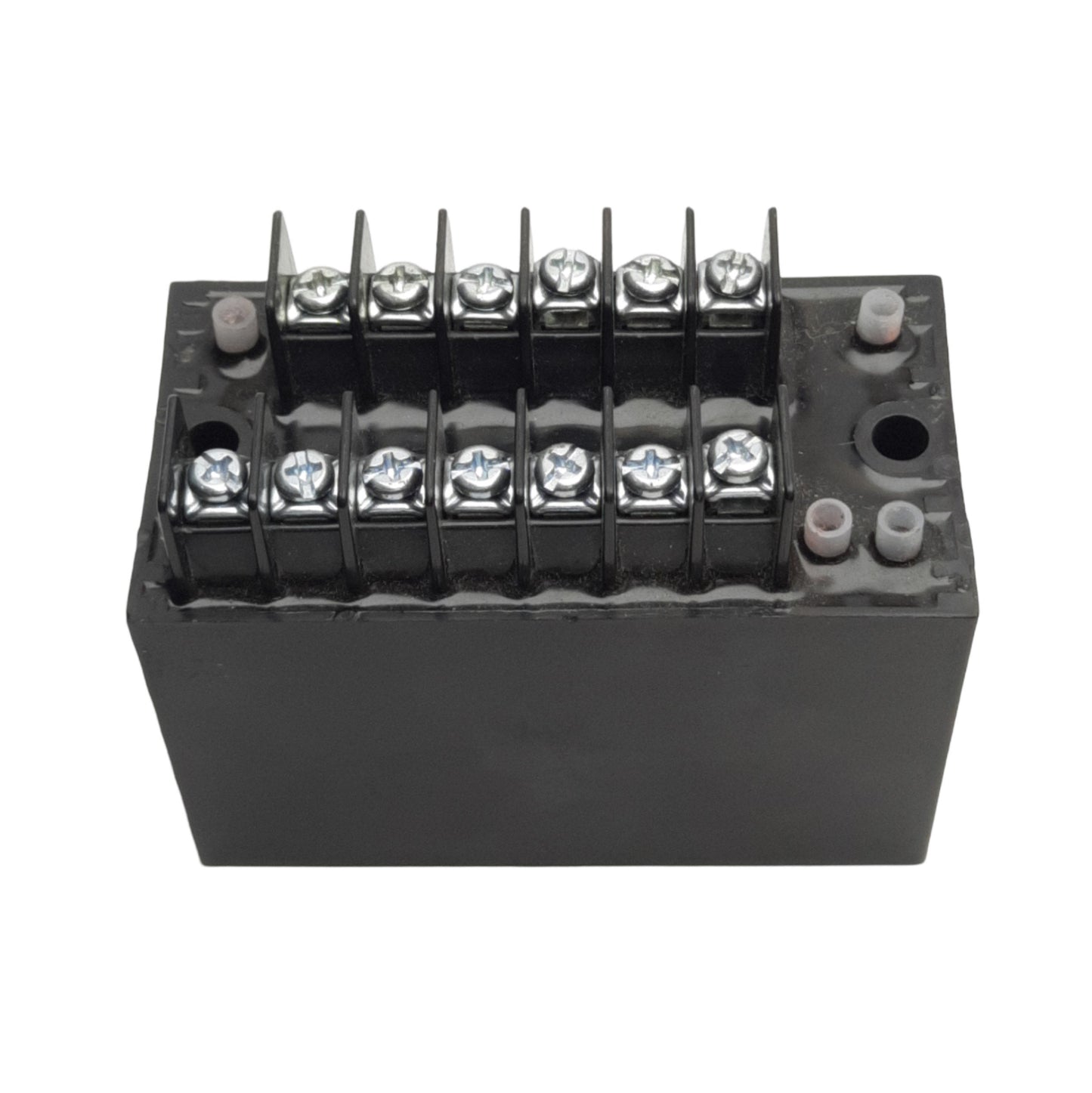Used Omega Engineering DMD-465 Strain Amp/Conditioner 10-50mV Input, 110VAC Output