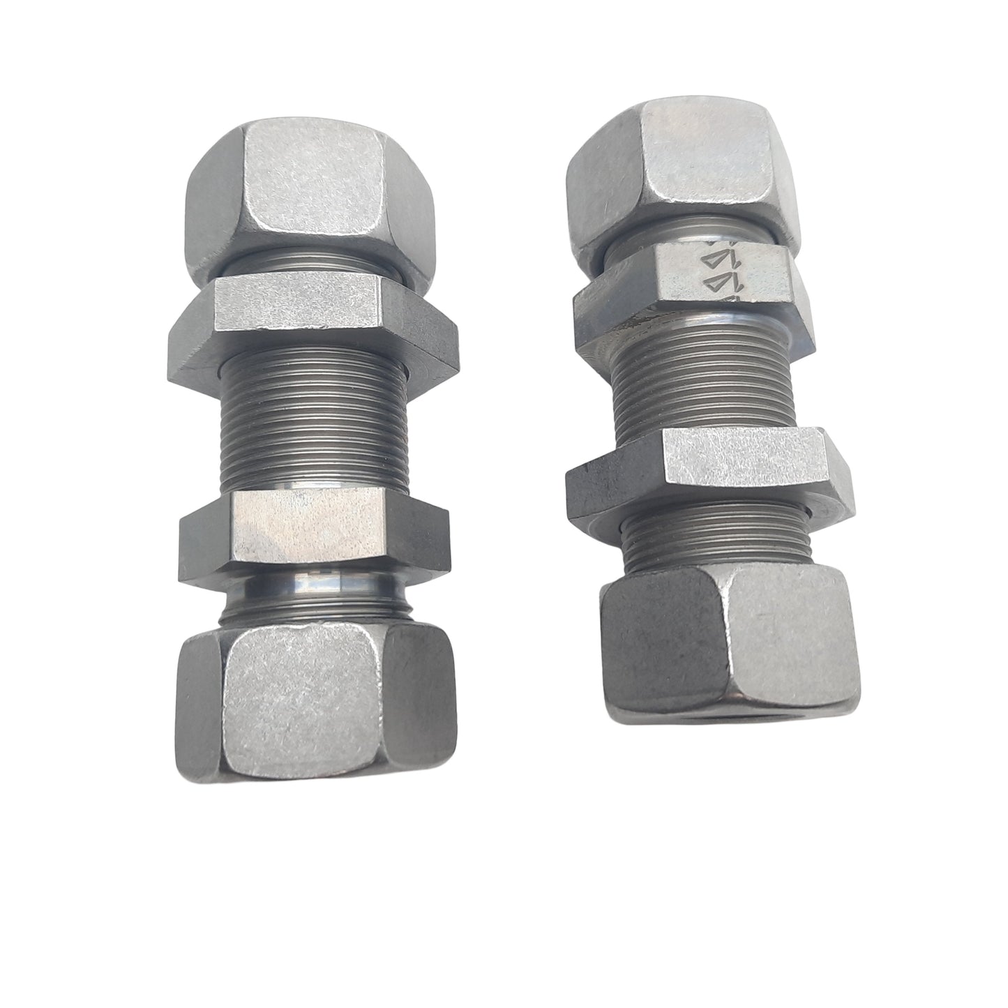 New Lot of 2 Brennan D8061-LN-L18-18-NBR Bulkhead Coupler, ø18mm, M26x1.5, 400 bar