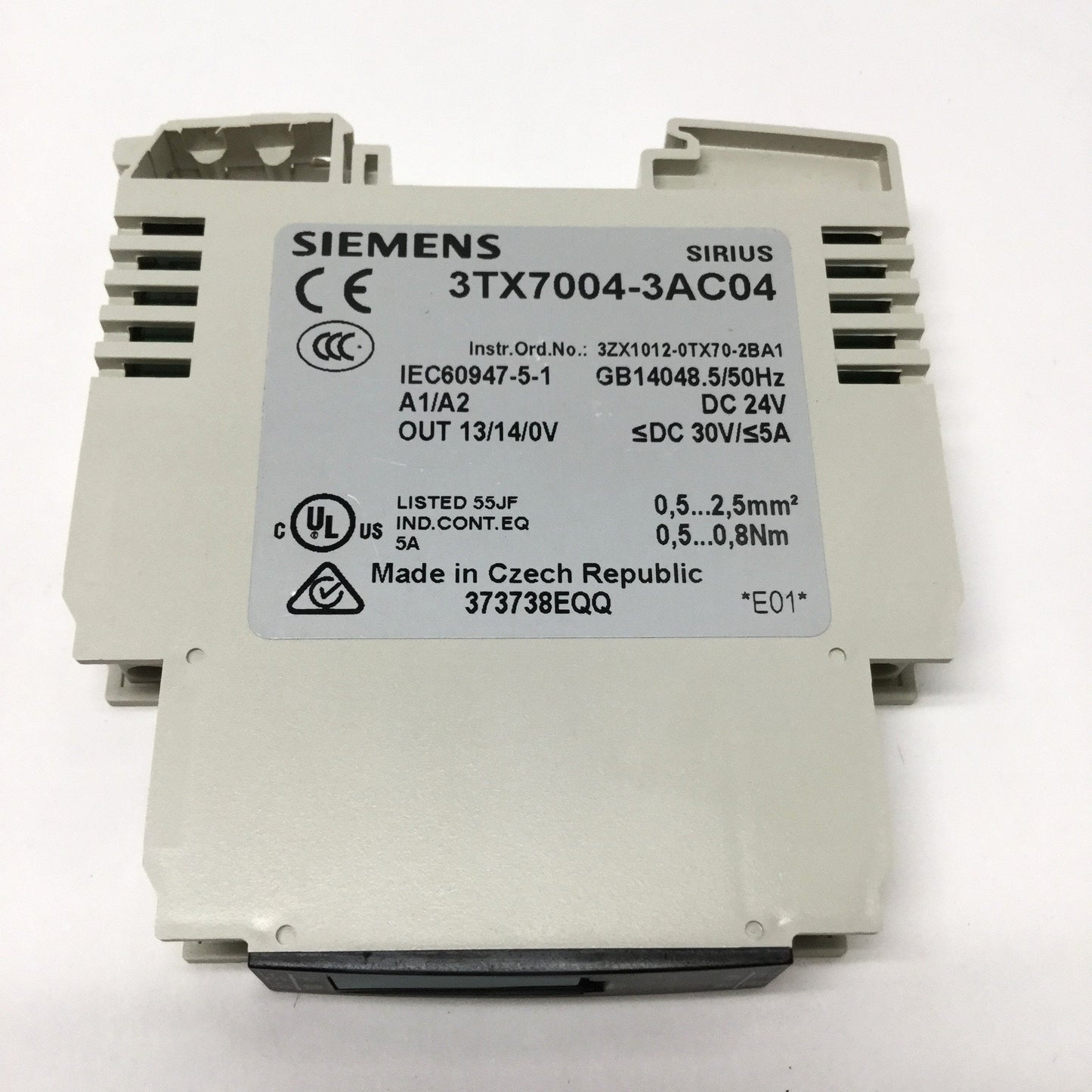 New – Open box Siemens 3TX7004-1BB10 Output Interface Coupling Link Relay 24V, 230VAC 3A SPDT