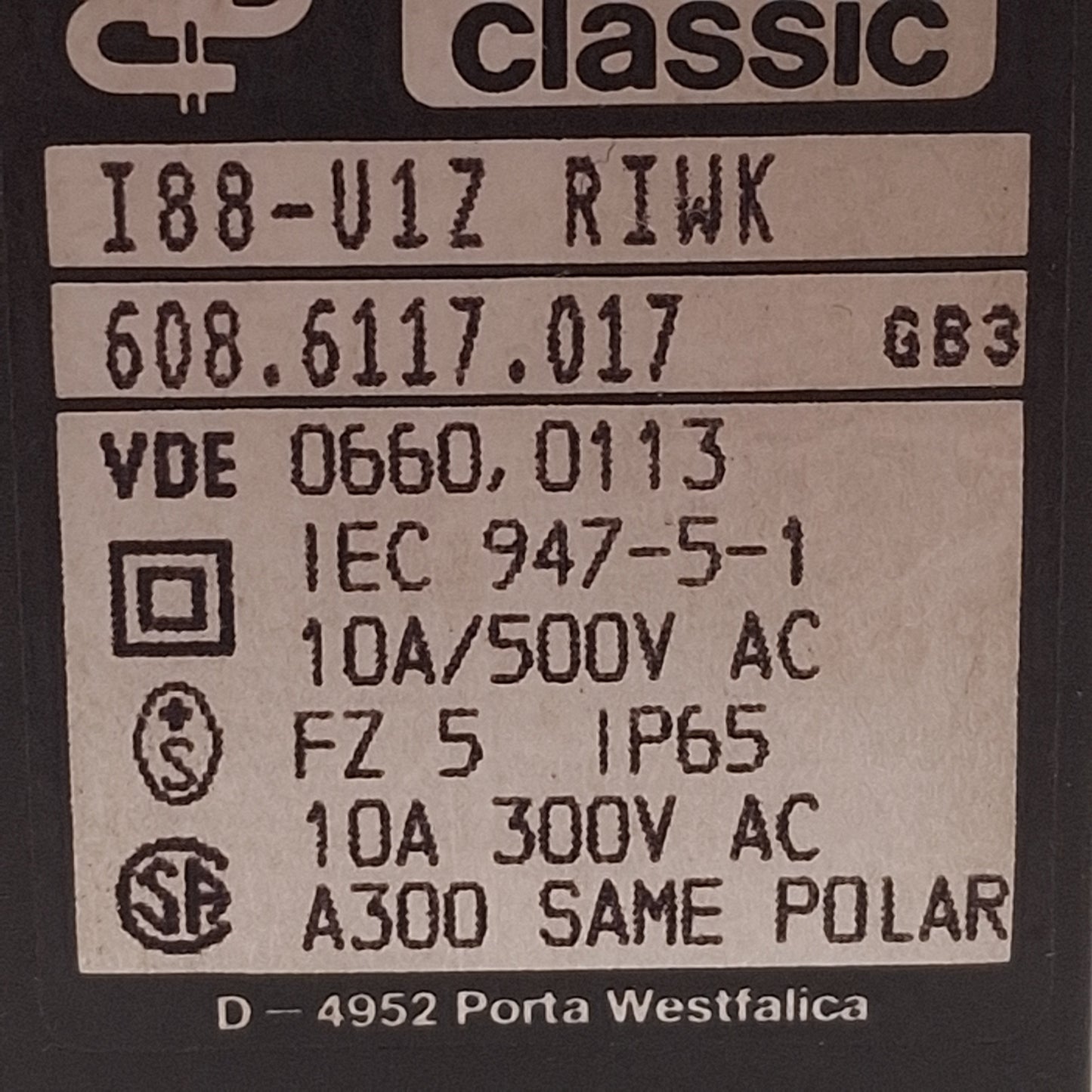 Used Bernstein I88-U1Z RIWK Roller Plunger Limit Switch, 10A 300VAC, 1NO + 1NC