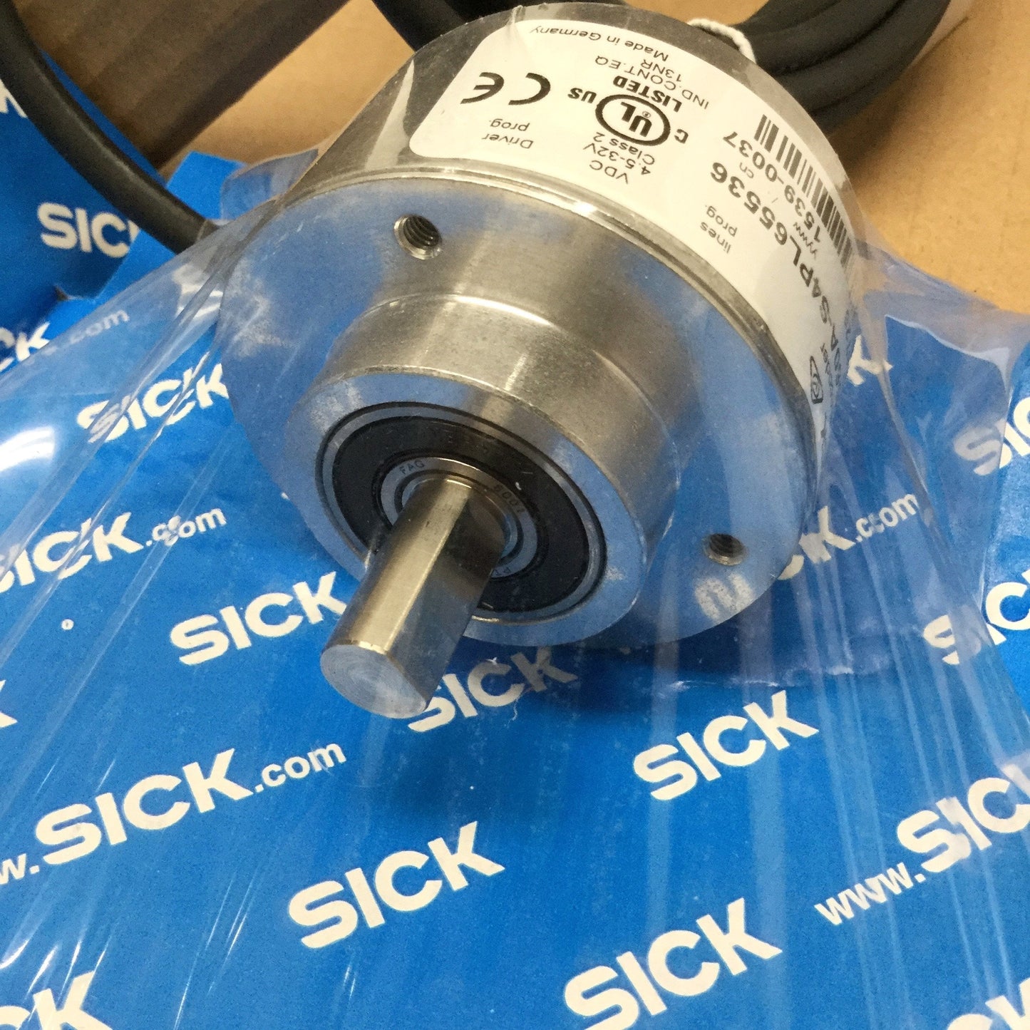 New – Open box SICK DFS60A-S4PL65536 Incremental Encoder 4.5-32V TTL/HTL 65536 PPR, Ø10mm Shaft