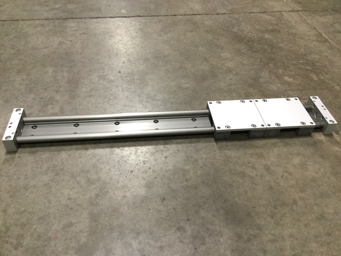 Used Igus WWH-21-10-40-10 drylin Hybrid Carriage on 480mm Double Rail Linear Guide