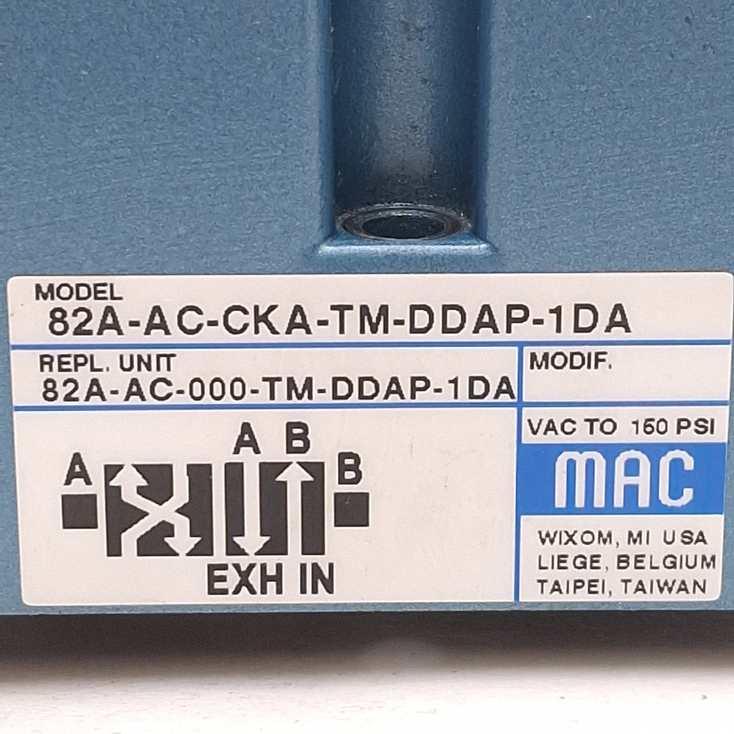 Used MAC 82A-AC-000-TM-DDAP-1DA Solenoid Valve, 4-Port 2-Way, 25-150PSI, 24VDC Coil