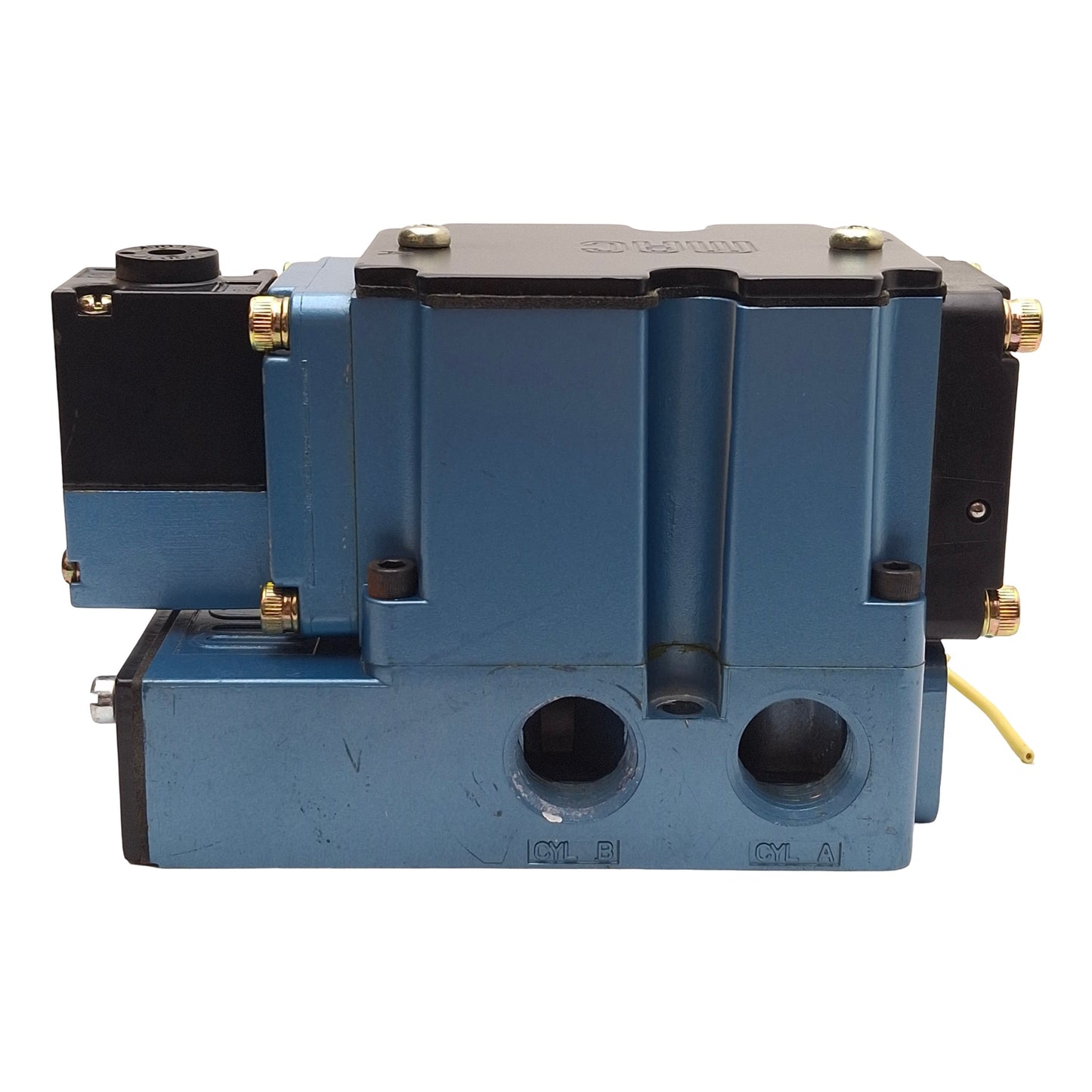 Used MAC 6511B-211-PM-501DA Solenoid Valve, 4-Port 2-Way, 150PSI, 1/2NPTF, 24VDC Coil