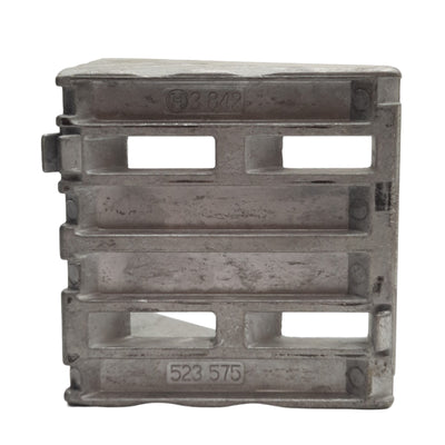 Used Lot of 4 Bosch Rexroth 3842523575 Gusset Corner Angle Bracket 90 x 90mm, Slot 10
