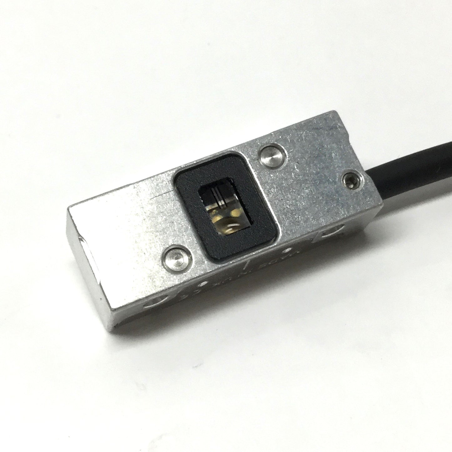 Used Renishaw V2CKD30D06B VIONiC Readhead for Rotary Encoders, 5µm, 6MHz, DB15