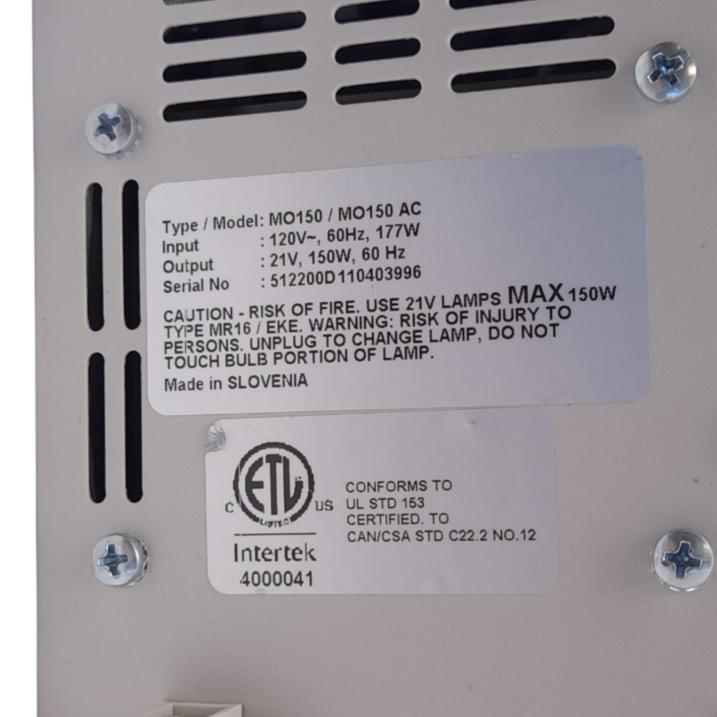Used FTI MO150 EKE Fiber Optic Light Source, 150W, ø16mm, 1in Adapter, 120VAC 2.5A