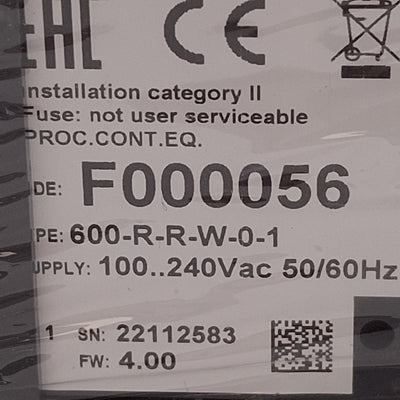 New Gefran F000056 PID Controller 100-240VAC Supply, 5A 250VAC/30VAC Relay, 1/16 DIN