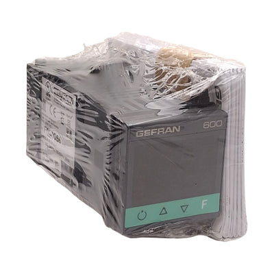 New Gefran F000056 PID Controller 100-240VAC Supply, 5A 250VAC/30VAC Relay, 1/16 DIN