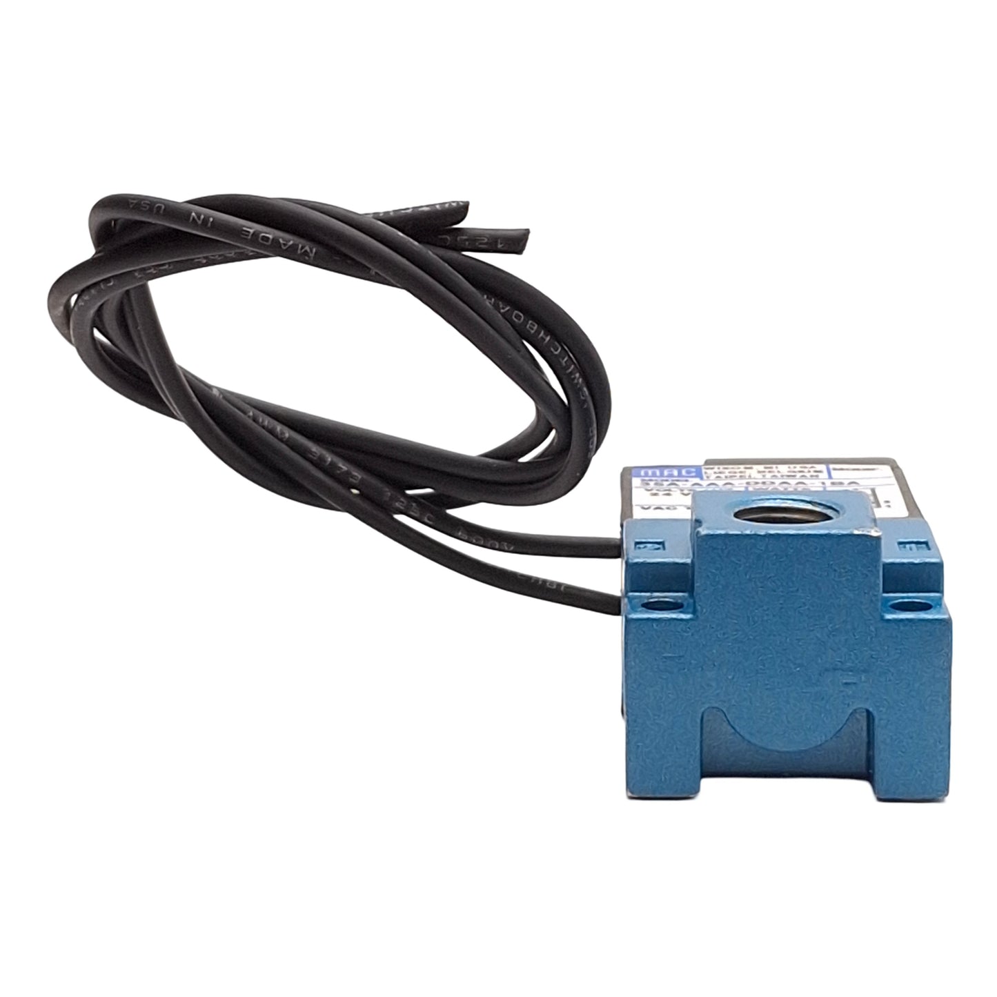 New – Open box MAC 35A-AAA-DDAA-1BA Solenoid Valve, Cv=0.17, VAC-120PSI, 1/8in NPTF, 24VDC Coil