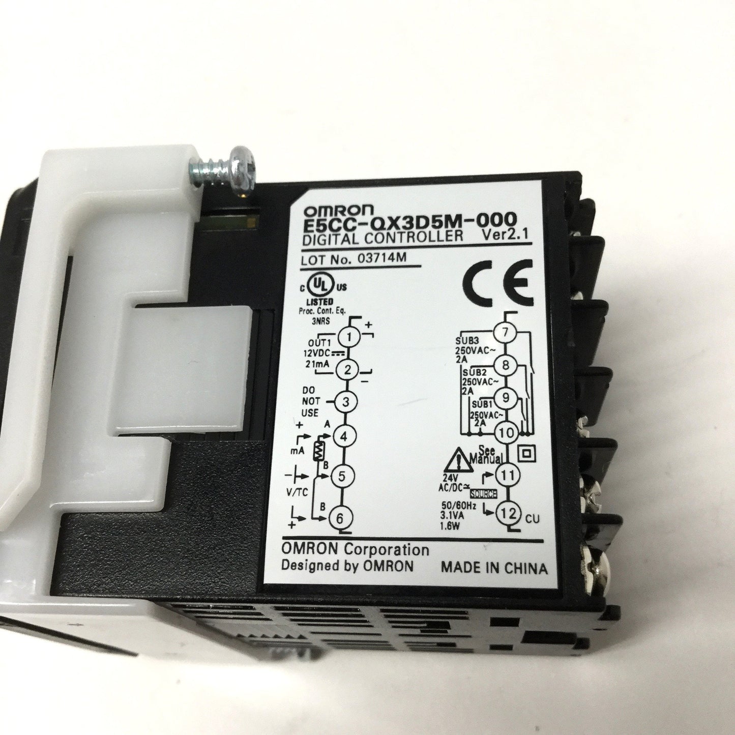 Used Omron E5CC-QX3D5M-000 Temperature Controller 24V AC/DC, Pulsed 12VDC Out, 3x Aux