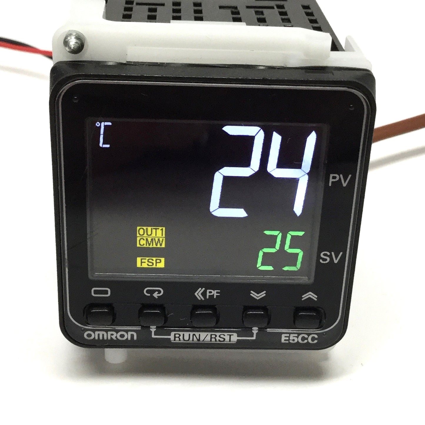 Used Omron E5CC-QX3D5M-005 Temperature Controller 24V, 4x Event Input, Pulsed DC Out