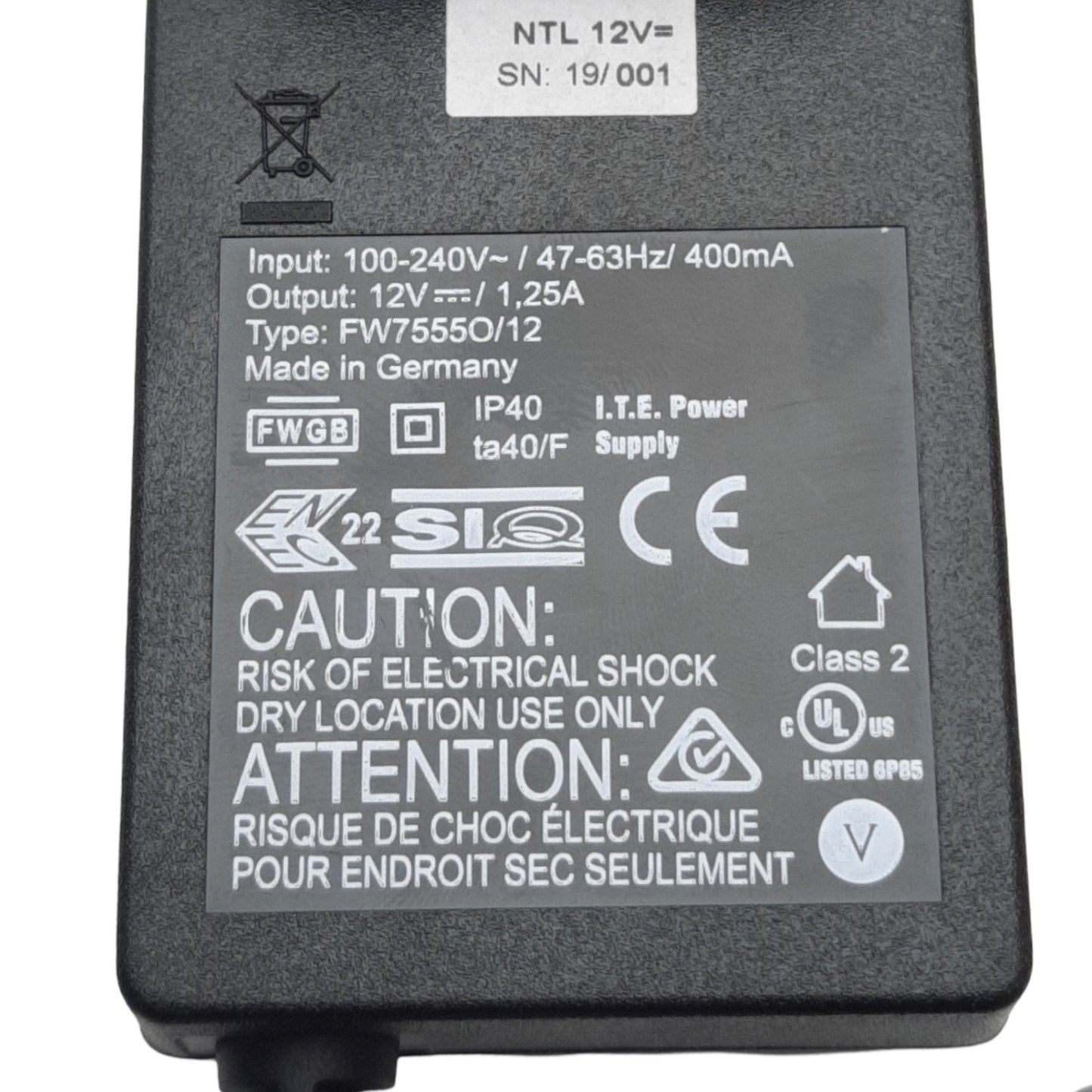 Used FW7555O/12 Camera Power Supply, Hirose 12-Pin F, 100-240VAC In, 12VDC 1.25A Out
