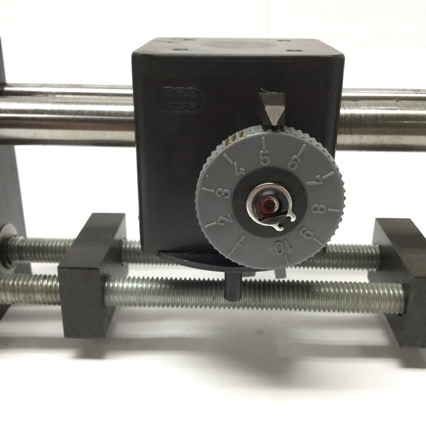 Used Amacoil UHING K13-15-4LMCRF Rolling Ring Linear Drive, 15mm Shaft, 110mm Travel