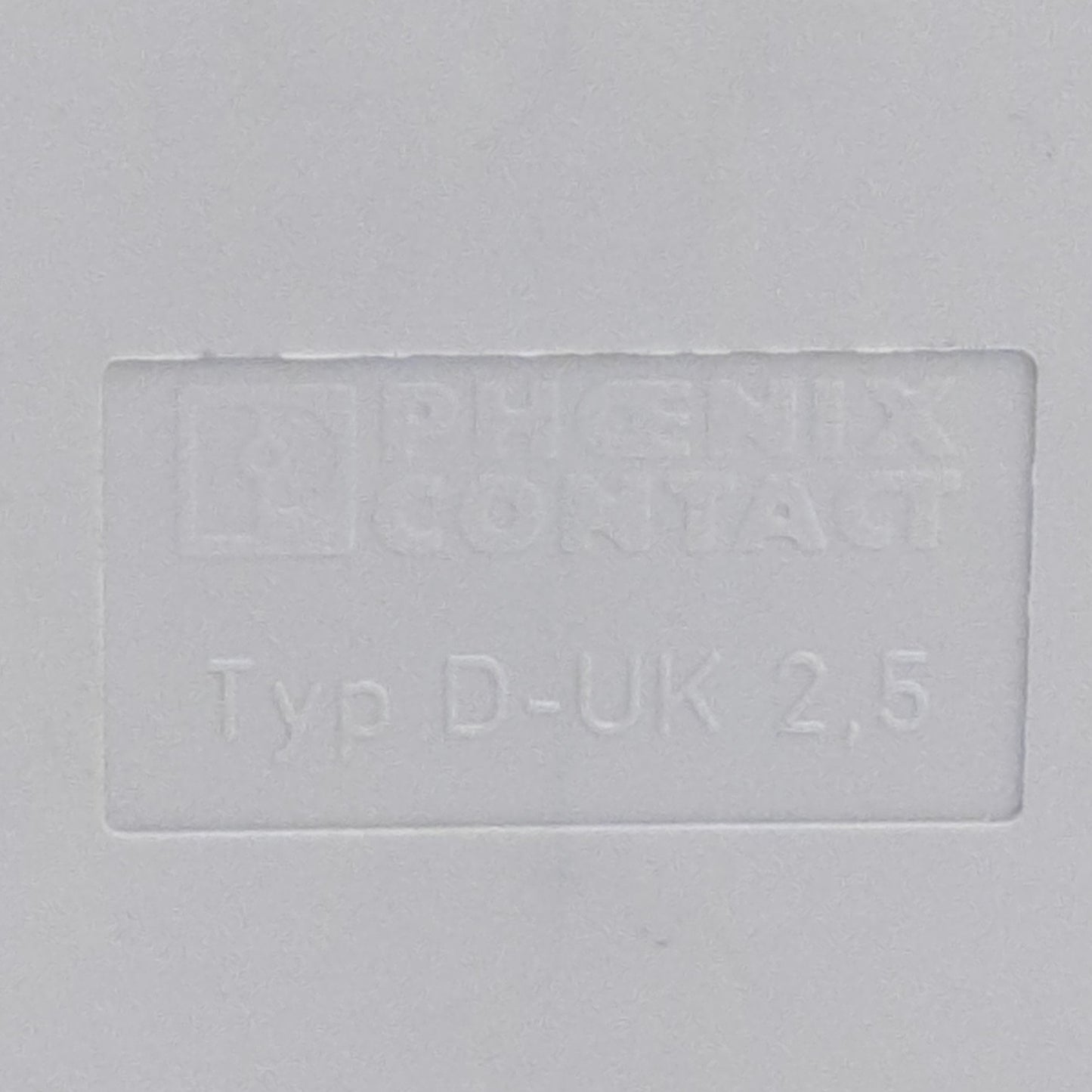 New Lot of 22 Phoenix Contact 3001022 End Cover, Gray, 30.7mm L x 1.5mm W x 42.5mm H