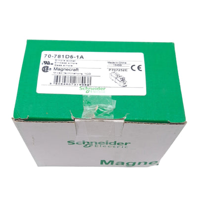 New Lot of 3 Schneider Electric 70-781D5-1A Relay Sockets, 5-Pin, 300V 20A, DIN