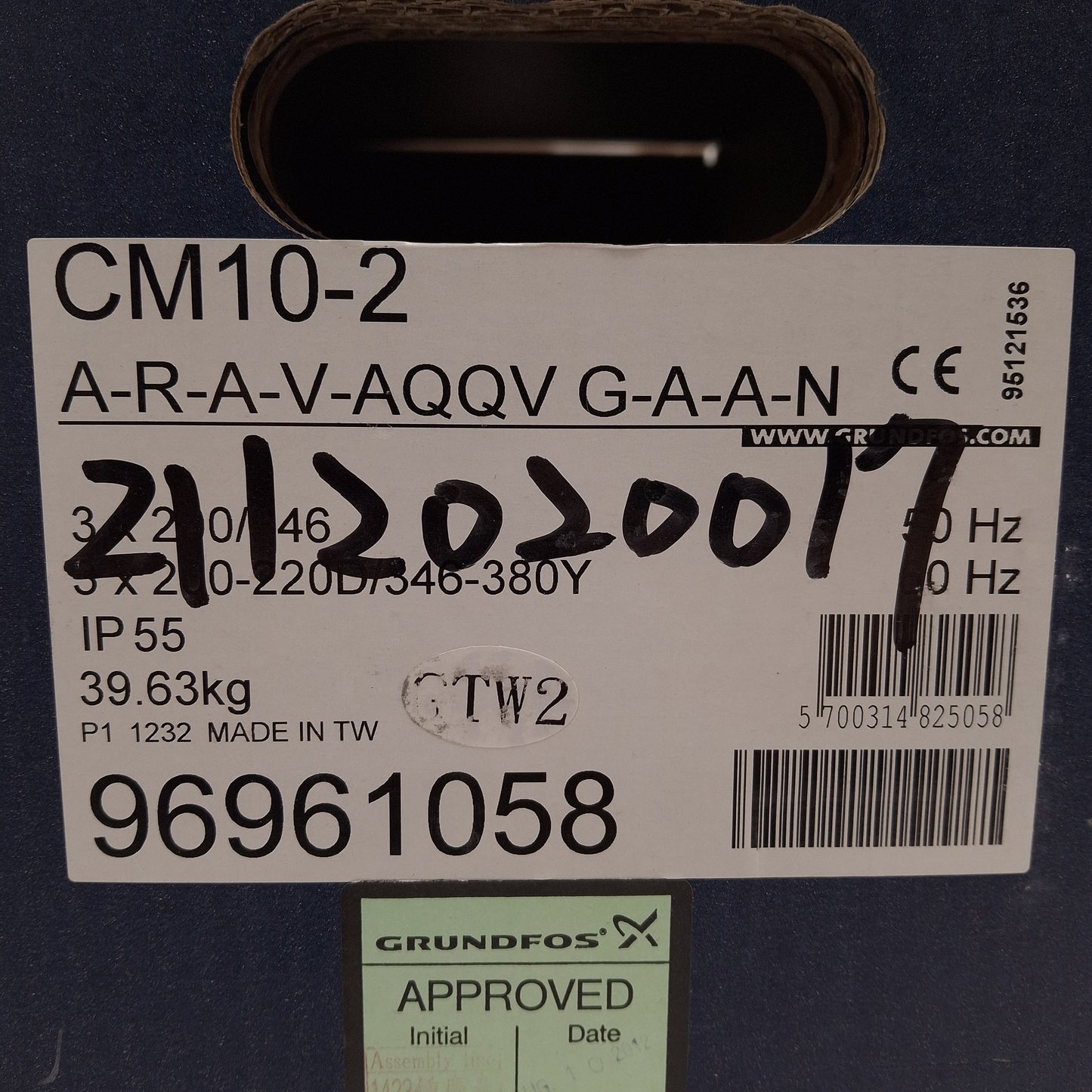 New Grundfos 96961058 Multi-Stage Pump, 3Ø 220Δ/380Y 2.5kW, 52.8GPM, 1-1/2in NPT