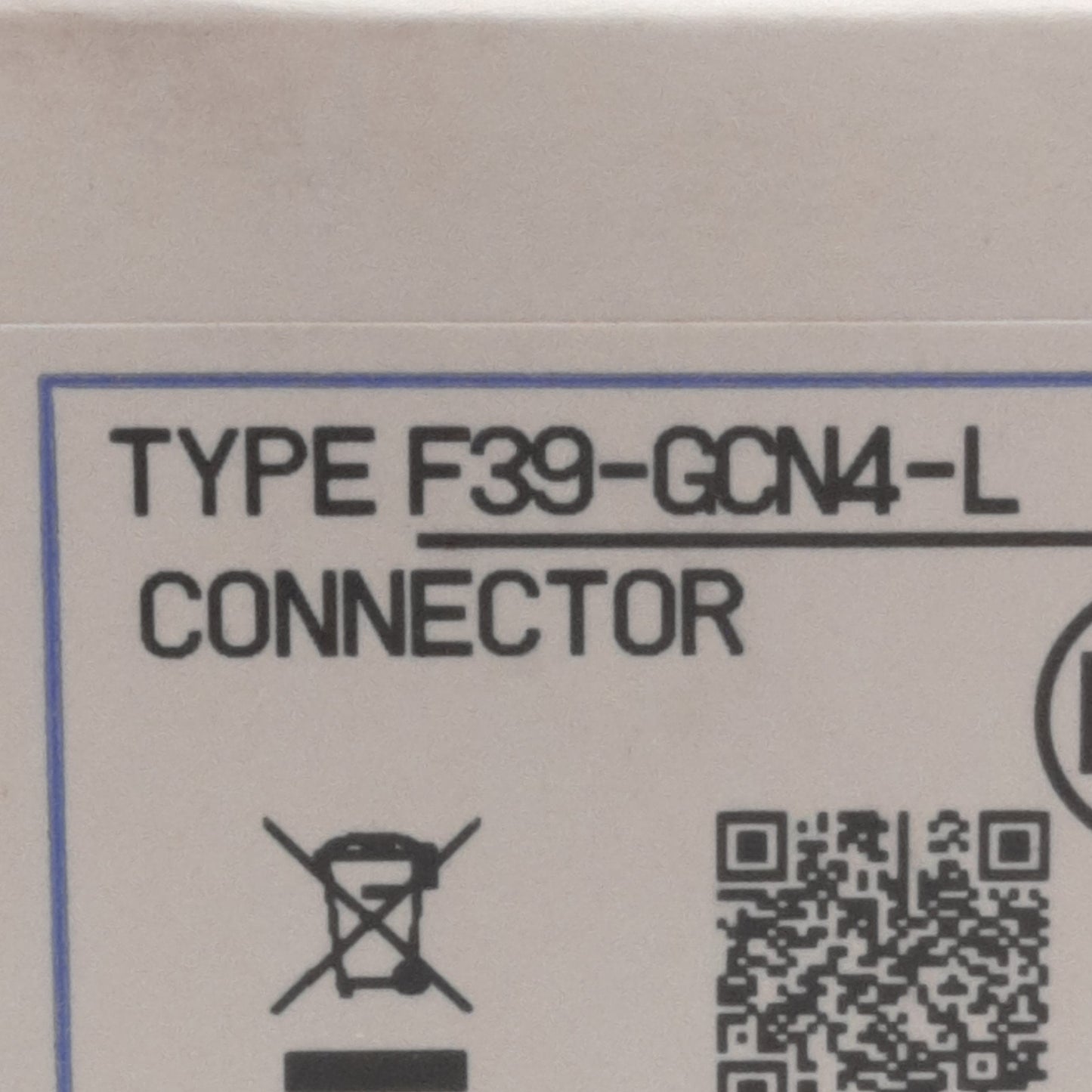 New Omron F39-GCN4-L 4-Joint Connector, One M12 4-Pin Male x Three M12 4-Pin Female