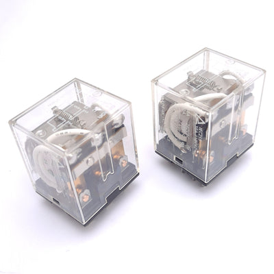 New Lot of 2 Omron LY3 DC24 Relays, 24VDC Coil 3PDT-NO/NC 11-Pin, 10A 240VAC Contact