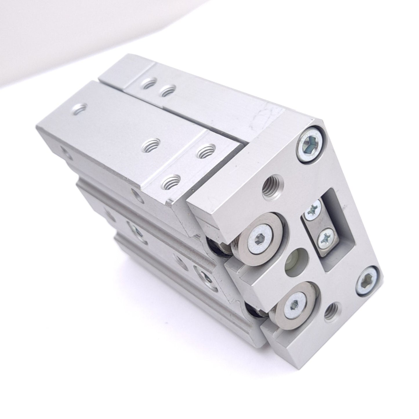 New SMC MXS16-20 Pneumatic Slide Table, ø16mm Bore, 20mm Stroke, M5x0.8, 0.7 MPa