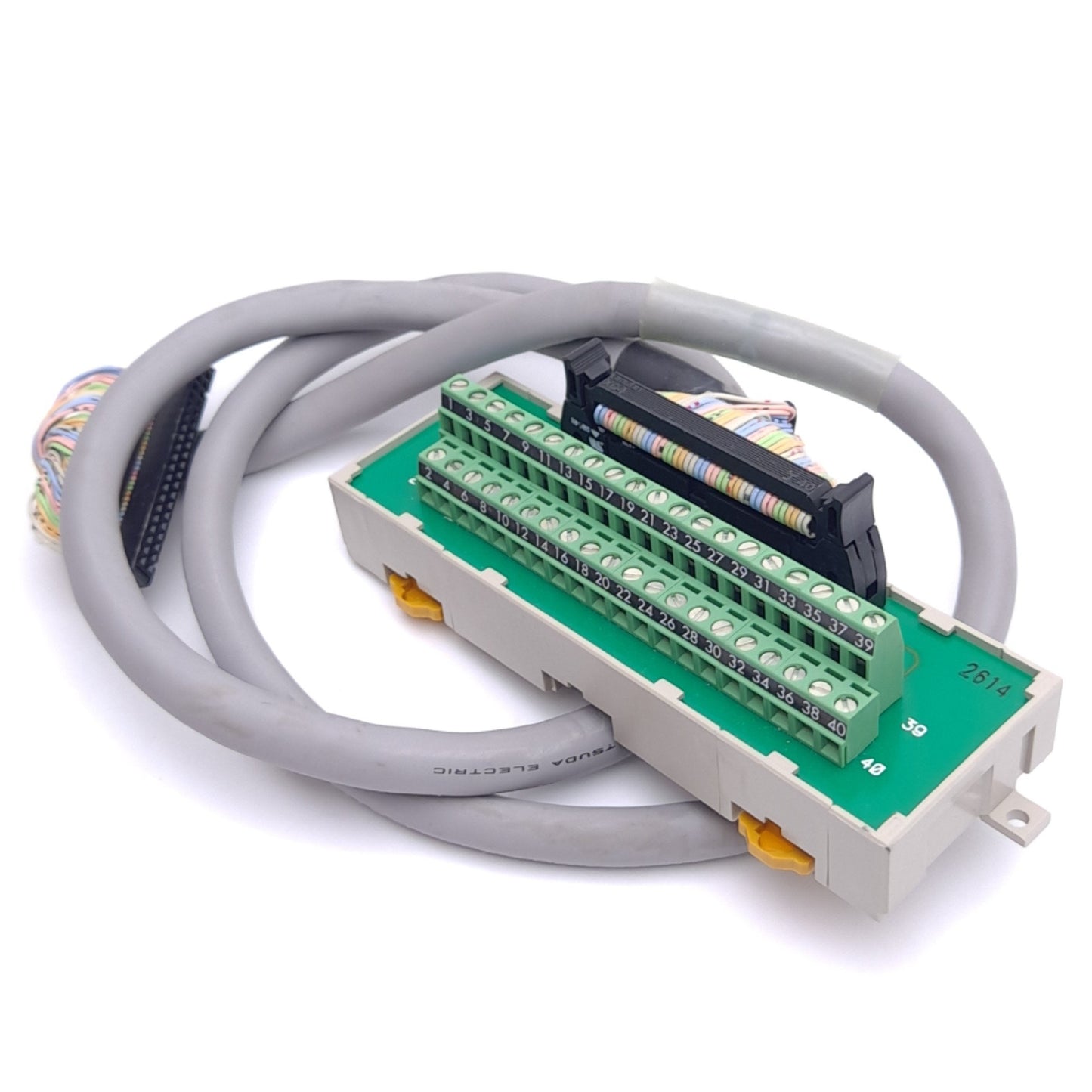 Used Omron XW2B-40G4 Breakout Board, 40-Pole, 125VAC 1A, DIN, M3, 1 Meter Flat Cable