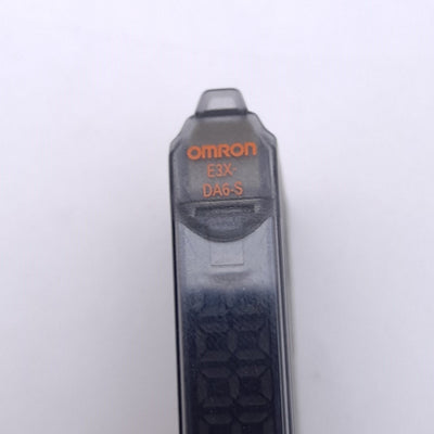 New – Open box Omron E3X-DA6-S Digital Amplifier for Photoelectric Sensor, NPN Output, 12-24VDC